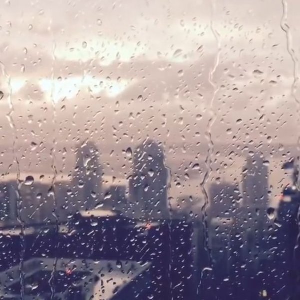 Дождь за окном