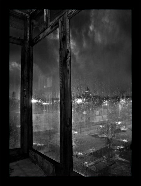 Грустное окно