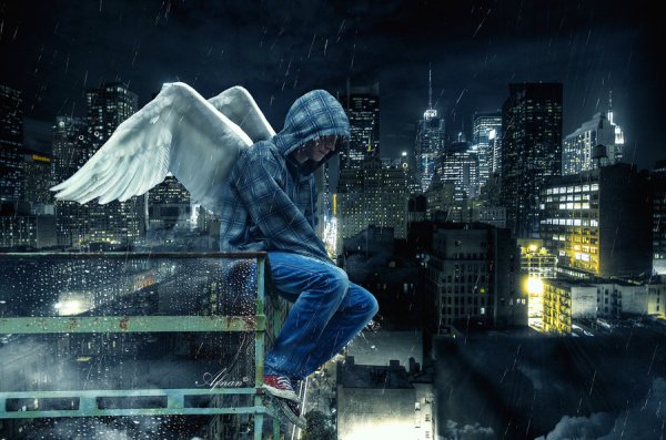 Ангел сидит на крыше