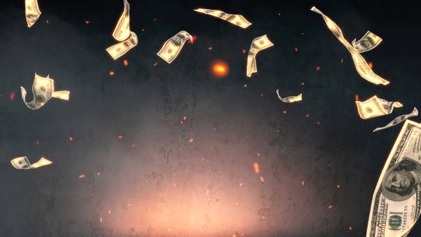 Деньги на темном фоне