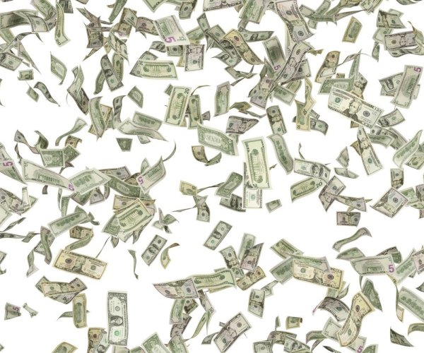 Деньги сыпятся сверху