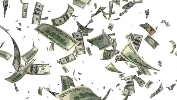 Деньги падают на человека