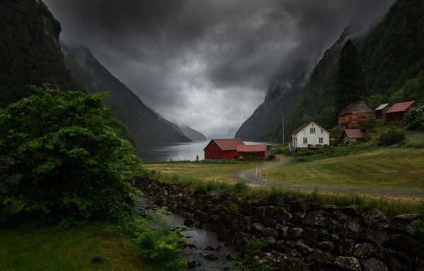 Норвегия горы пасмурно