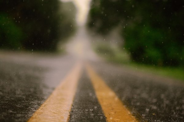 Дорога дождь