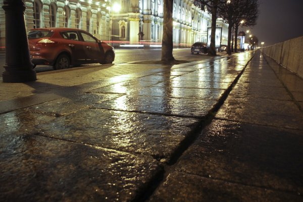 Асфальт после дождя