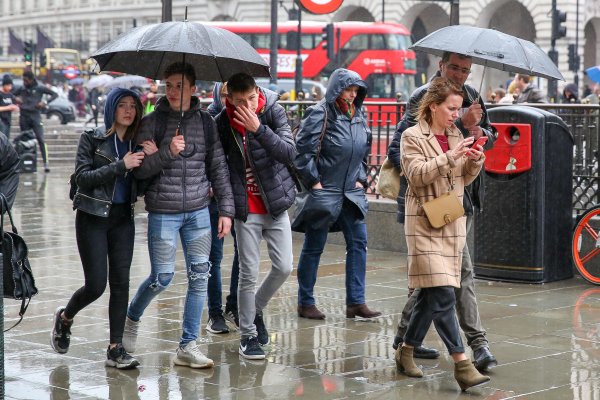 Великобритания дождь