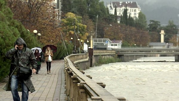 Дождь в Сочи зимой