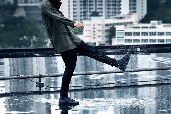 Человек под дождем