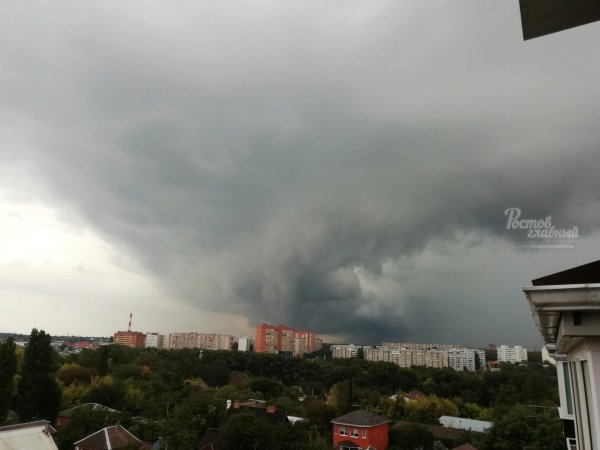 Небо над Ростовом на Дону