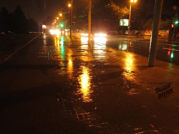 Под дождем в Ростове на Дону