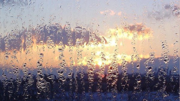 Окно дождь солнце