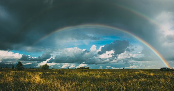 Красота радуги после дождя