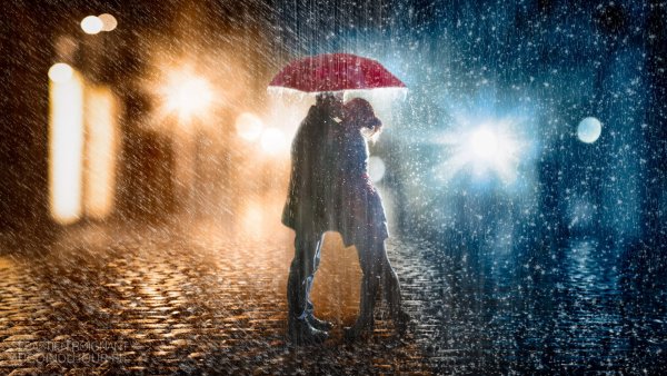 Люди под дождем осень