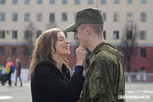 Солдат вернулся