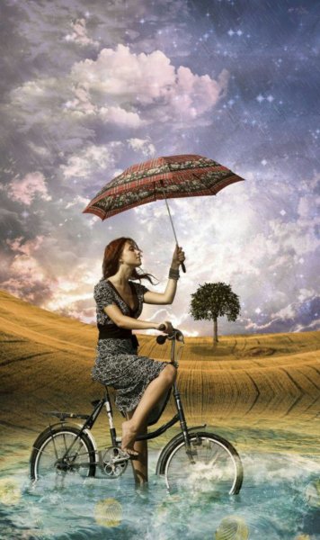 Девушка на велосипеде