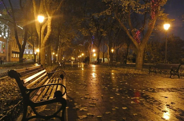 Осенний вечер в городе