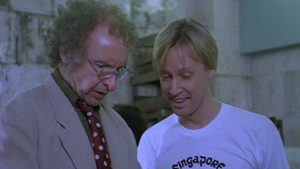 Андрей Мягков на Брайтон Бич опять идут дожди