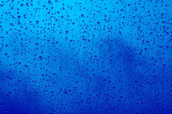 Голубой фон с дождем