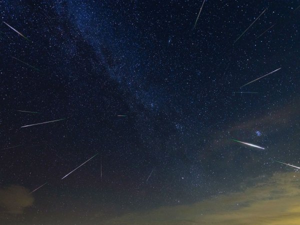 Метеорный поток эта-Аквариды