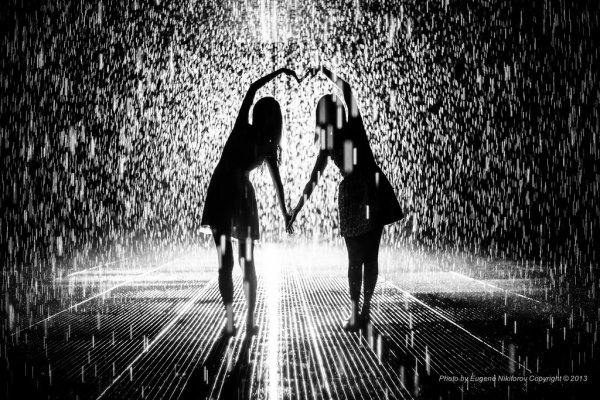 Пара под дождём Эстетика