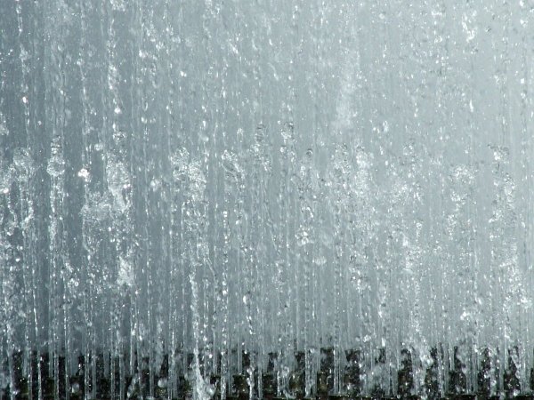 Ливень стеной