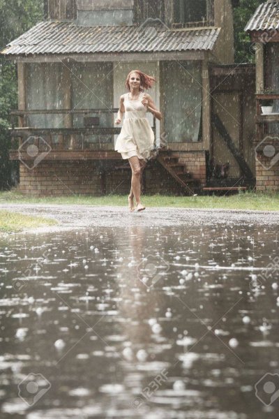 Фотосессия в дождь без зонта