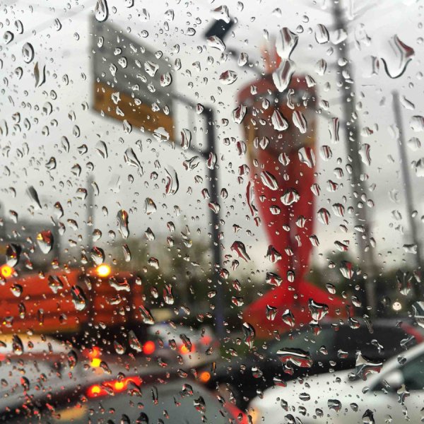 Дождь по крыше