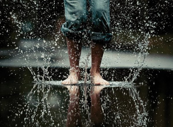 Босиком по лужам