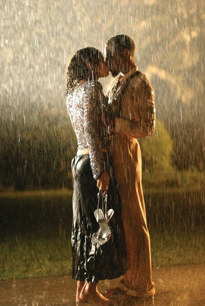 Поцелуй под дождем