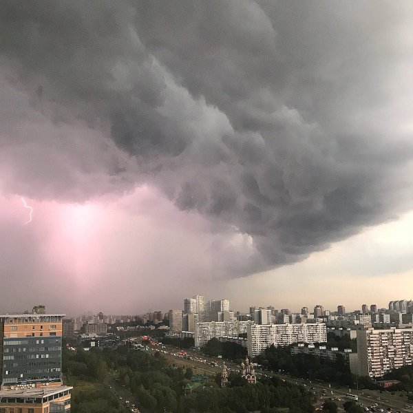 Смерч в Москве 2021