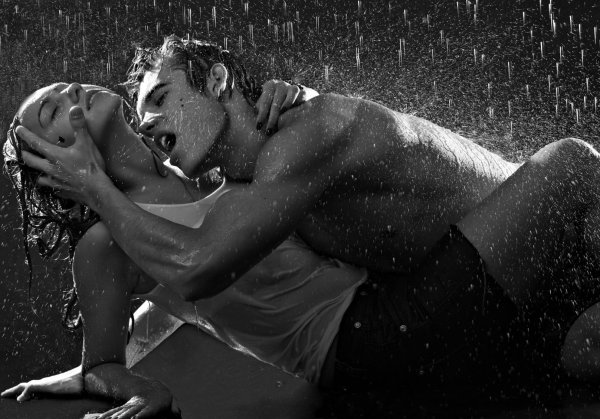 Страстные картинки