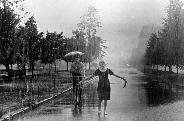 Я шагаю по Москве фильм 1963
