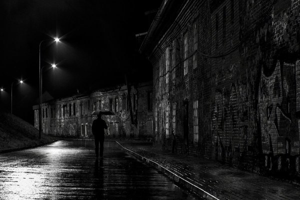 Мрачная улица