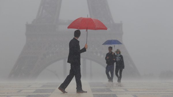 Дождливый день в Париже