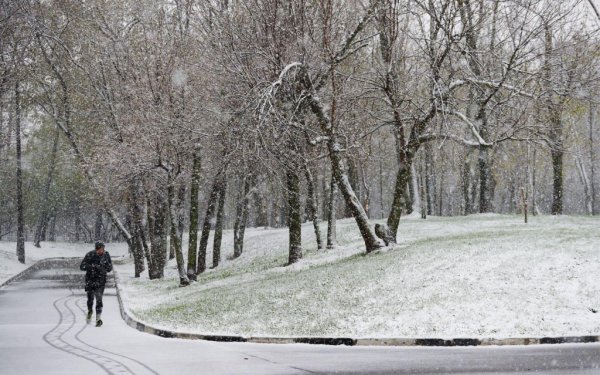 Снег в мае в Москве