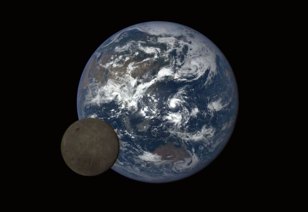 DSCOVR Спутник