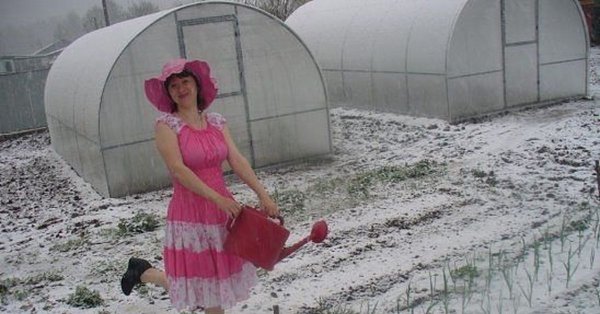 Снег летом прикол