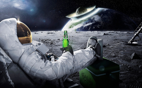 Космонавт Carlsberg