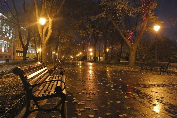 Осенний вечер в городе