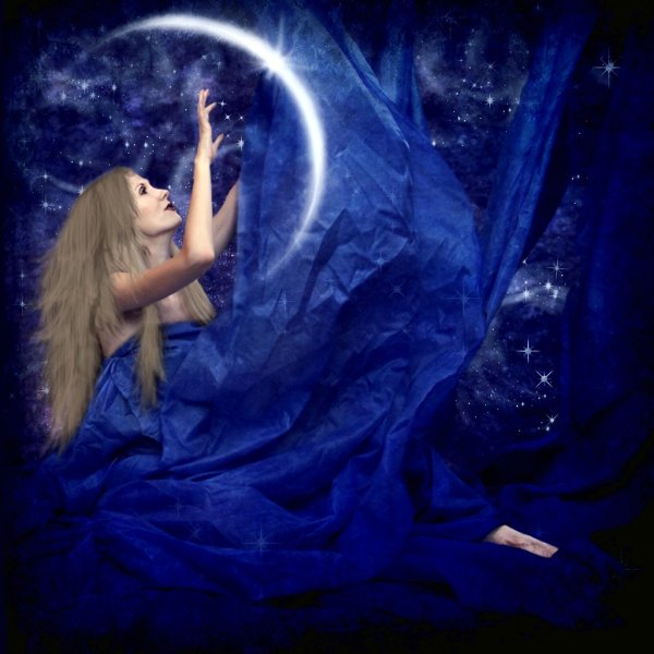 Бендида богиня Луны