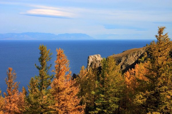 Листвянка Байкал осень