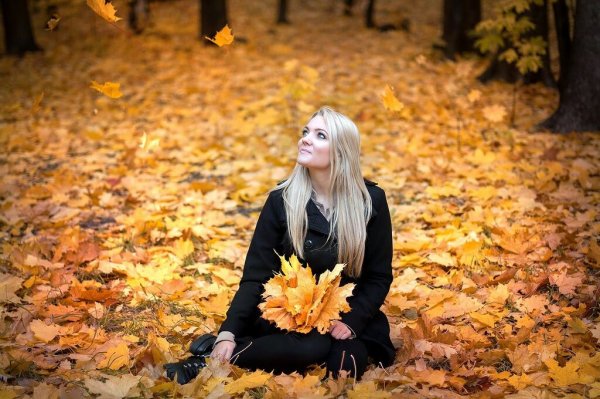 Фотосессия в листьях