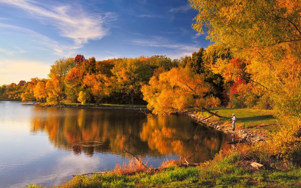 Золотая осень озеро