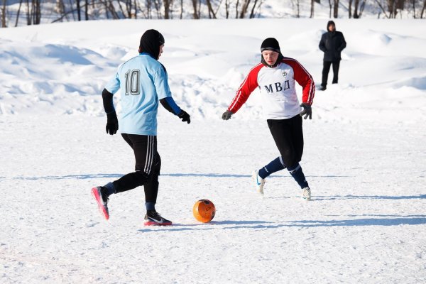 Футбол на снегу