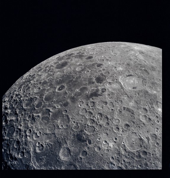 Крупные снимки Луны