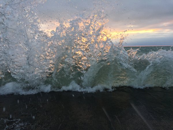 Снег над океаном