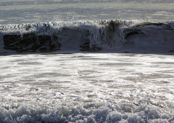 Снежный океан волна