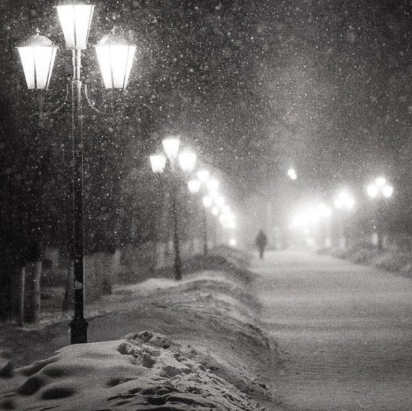 Темная зима в городе