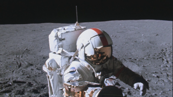 Юрий Гагарин полет на луну