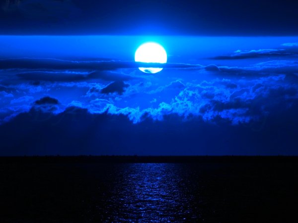 Синяя Луна